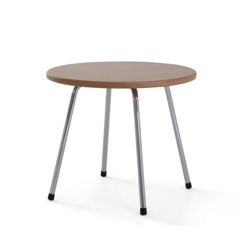 SE 330 Couchtisch von Wilde+Spieth: Runder Beistelltisch mit Holzplatte und verchromten Beinen.